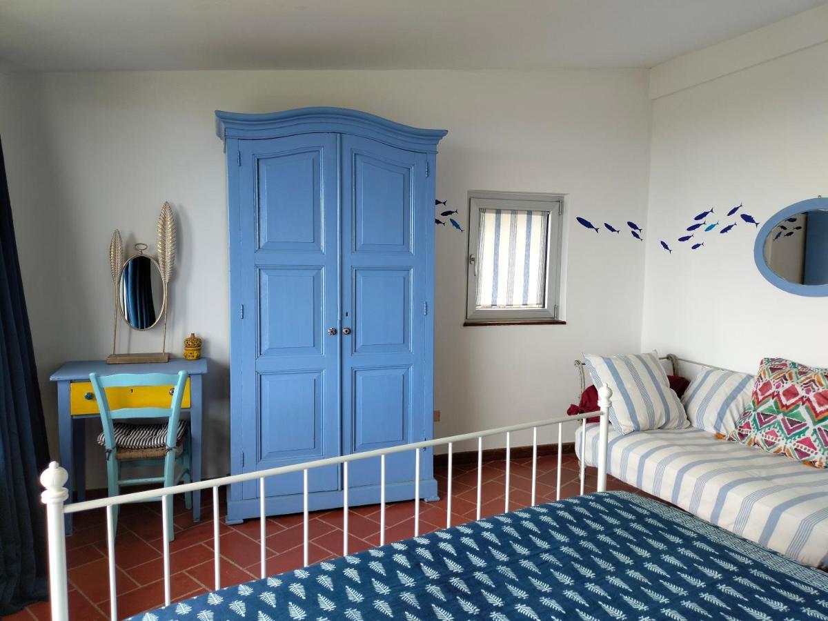 Le Finestre Sul Mare Bed & Breakfast Conversano Dış mekan fotoğraf